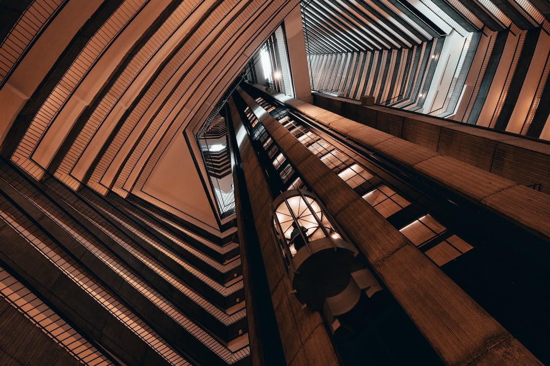 PASSENGER ELEVATOR 